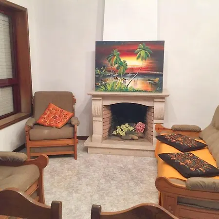 Apartman Spacious In With Fireplace, 87 Sqm Espinho