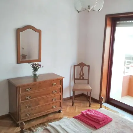 Apartment Spacious In With Fireplace, 87 Sqm Espinho (Aveiro)