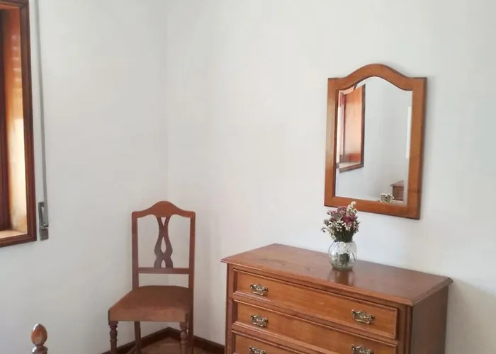 Spacious In With Fireplace, 87 Sqm Apartment