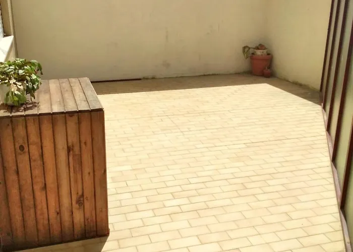 Spacious In With Fireplace, 87 Sqm Espinho (Aveiro)