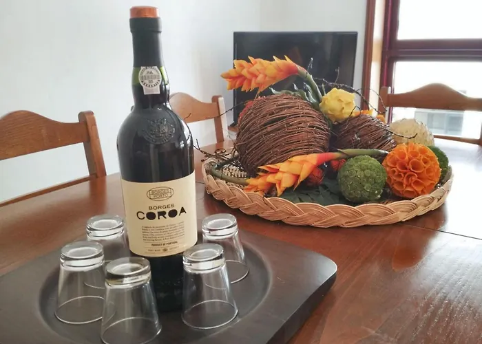 Spacious In With Fireplace, 87 Sqm Apartment *