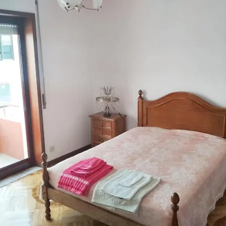 Spacious In With Fireplace, 87 Sqm Apartmán
