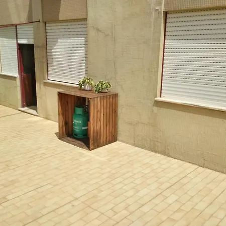 Spacious In With Fireplace, 87 Sqm Apartamento