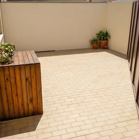 Apartamento Spacious In With Fireplace, 87 Sqm *