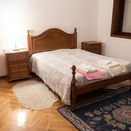 Spacious In With Fireplace, 87 Sqm Apartamento *